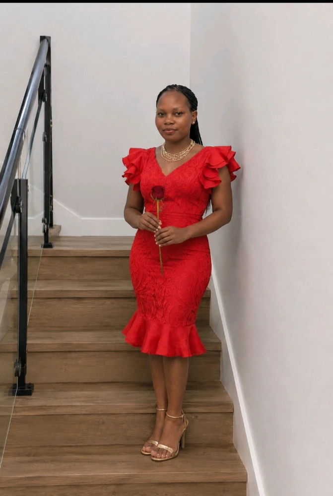 GIF nke Irene bugoro
