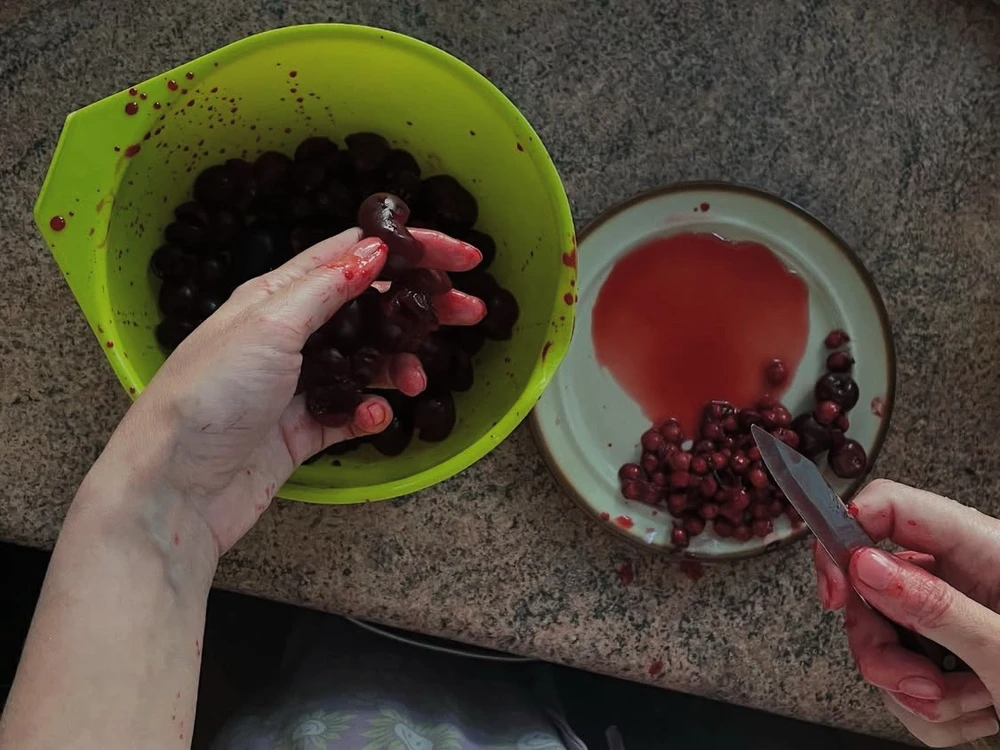 Khrystyna විසින් උඩුගත කළ රූපය