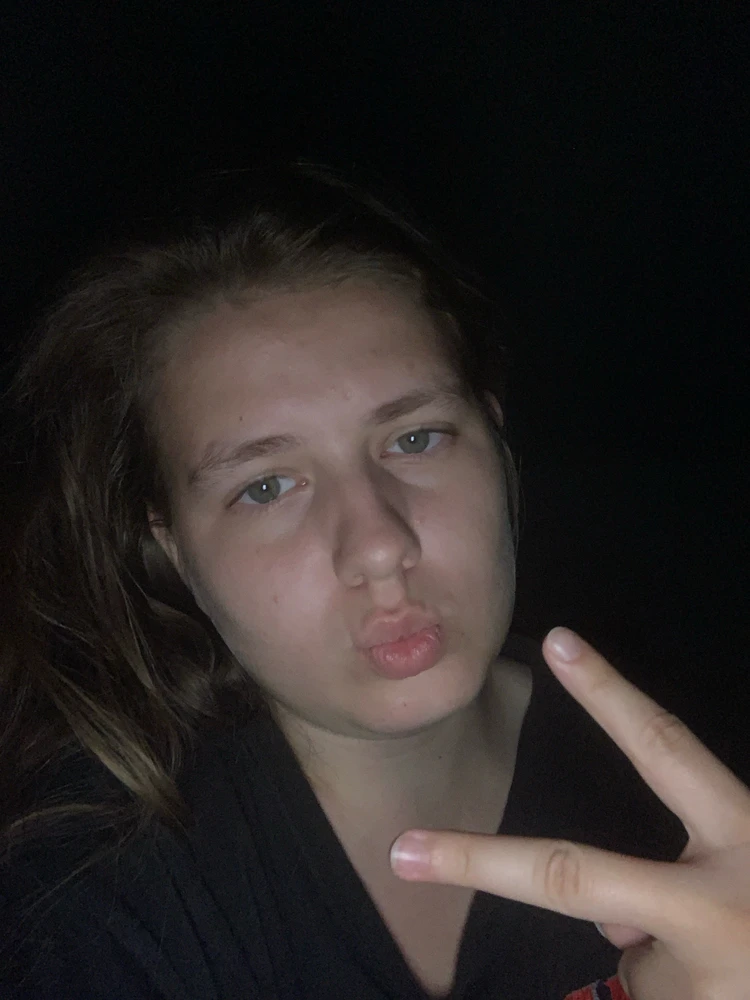GIF gi-upload ni Denisa