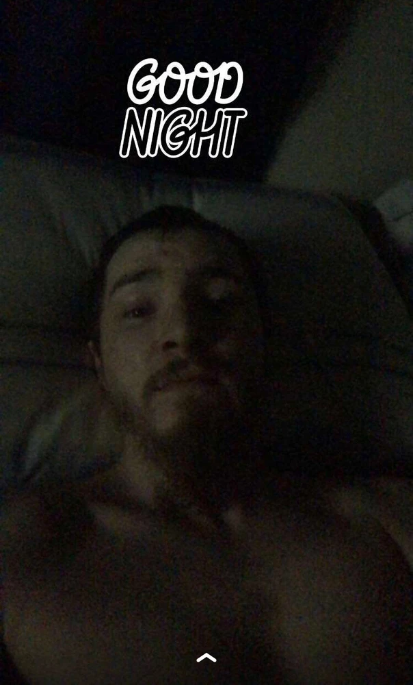 GIF pujat per Brandon