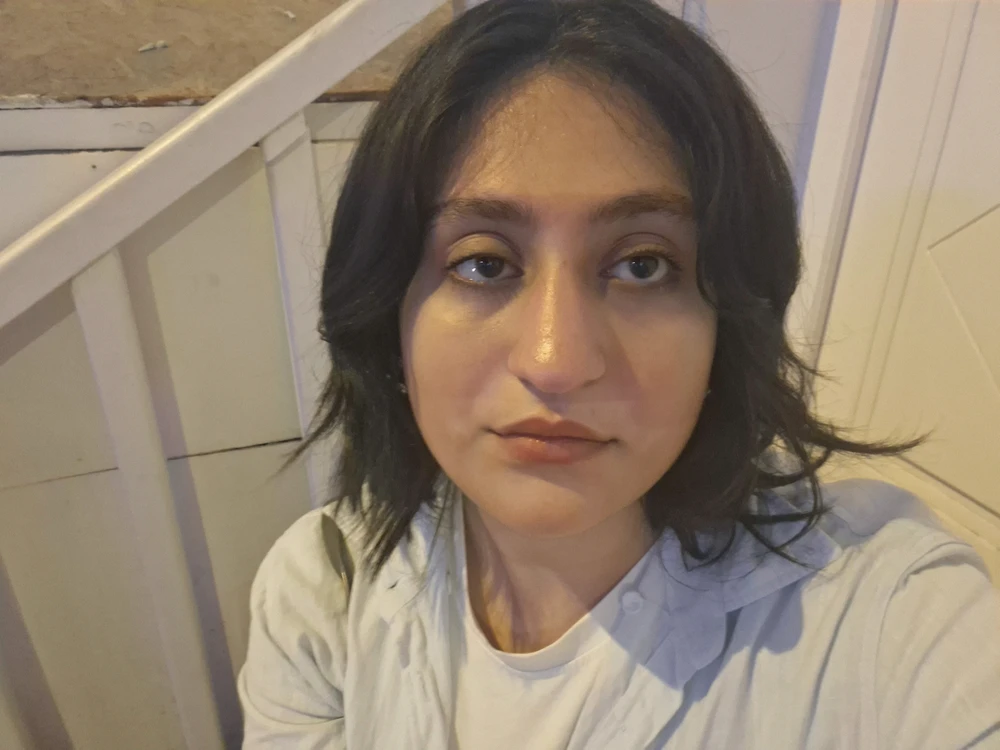 GIF gi-upload ni Melisa
