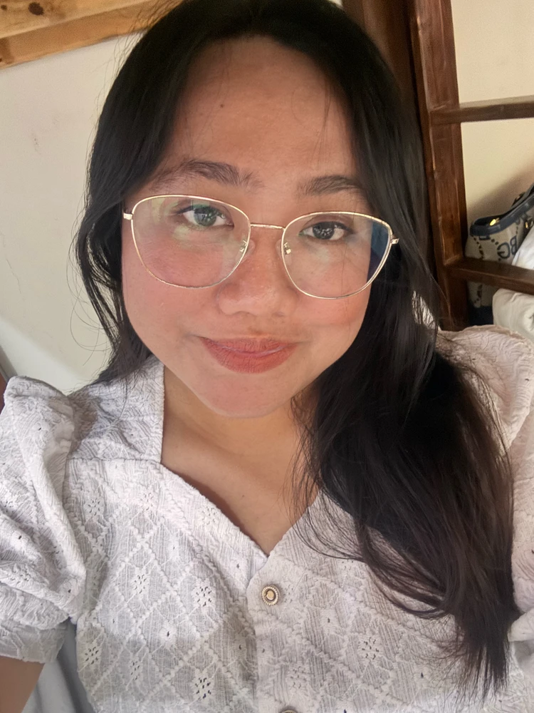 GIF gi-upload ni Anji