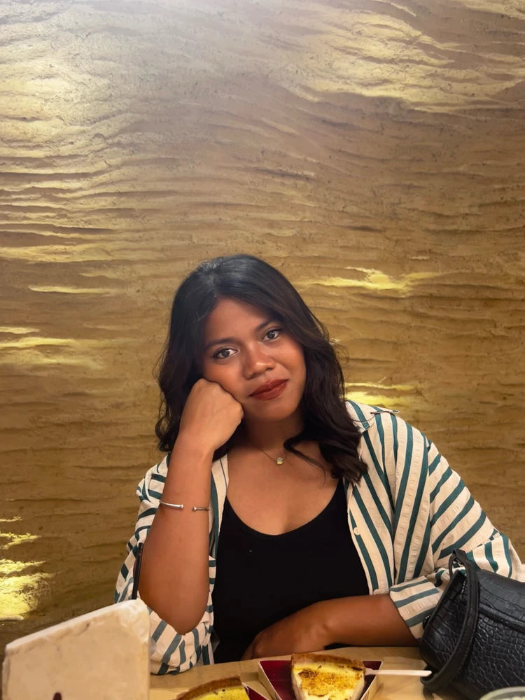Gi-upload ni Angel ang hulagway