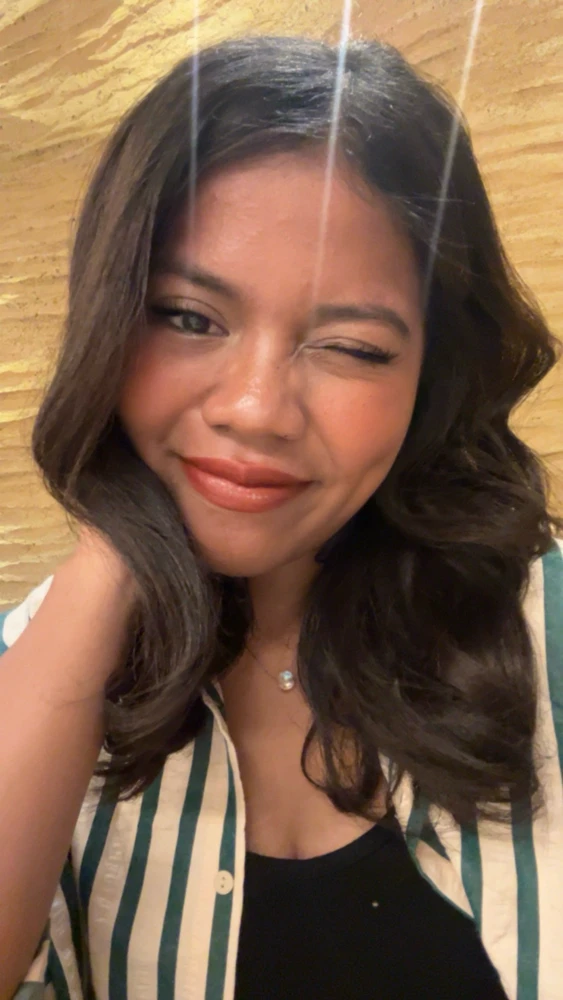 Gi-upload ni Angel ang hulagway