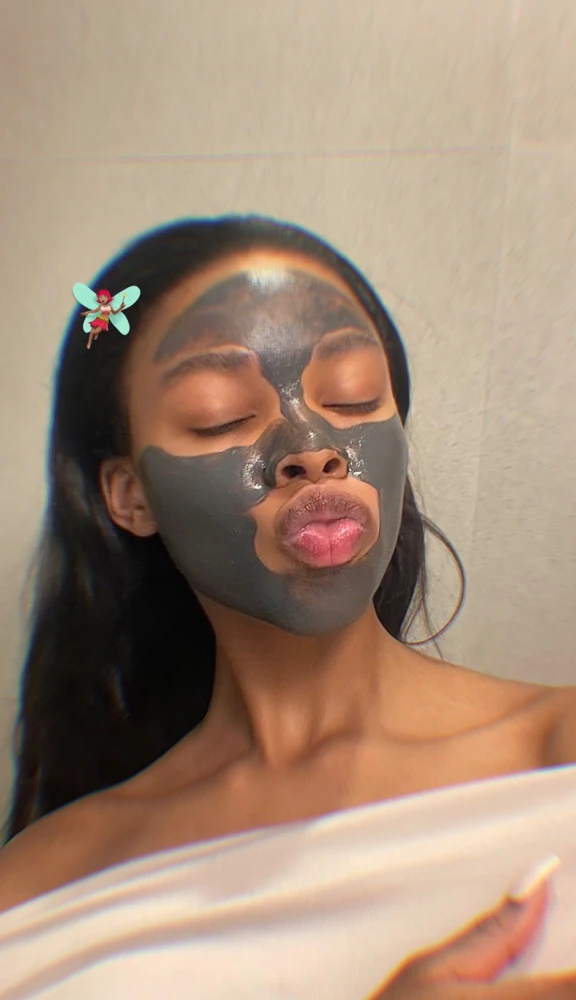 Bunny lips ले अपलोड गरेको GIF