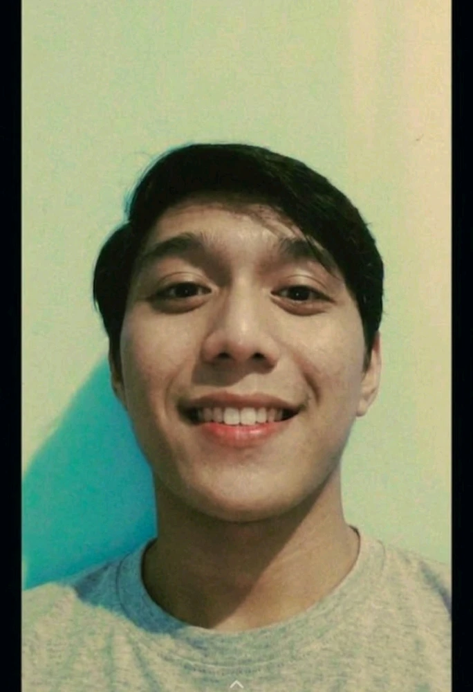 GIF gi-upload ni Denrohendi