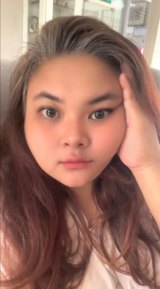 Gina ने अपलोड केलेला GIF