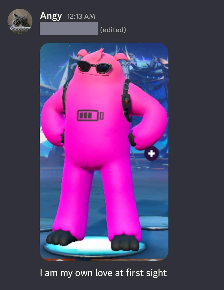 GIF yaikidwa ndi Luna