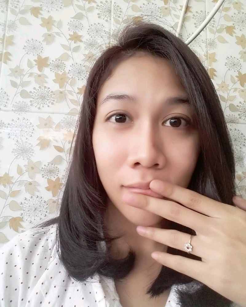 GIF อัปโหลดโดย Selviana