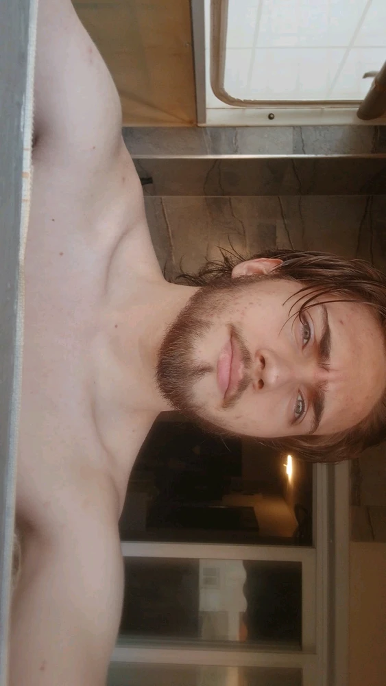 Erik vovo上传的GIF