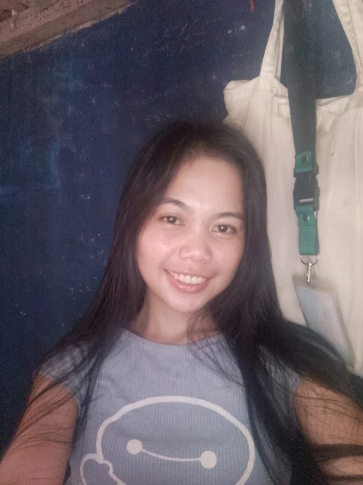 GIF tso los ntawm Kaye