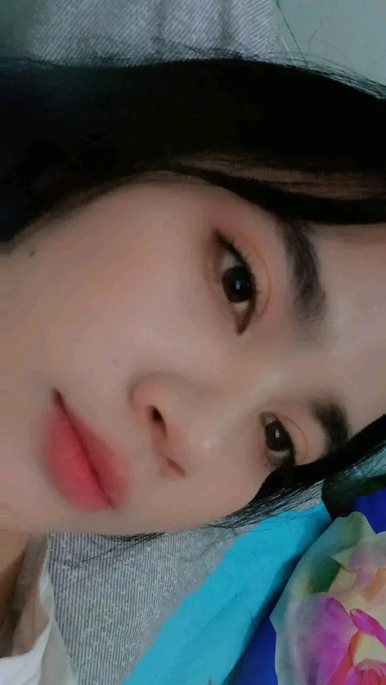 GIF nke Yohana bugoro