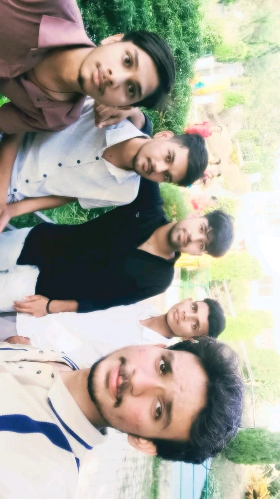 Abhay દ્વારા અપલોડ કરેલ GIF