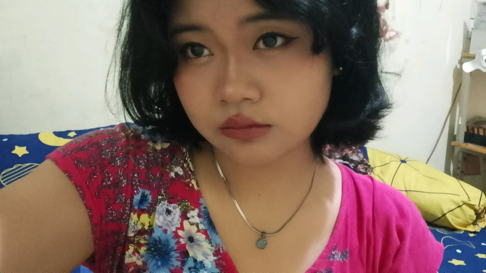 GIF pujat per Risa