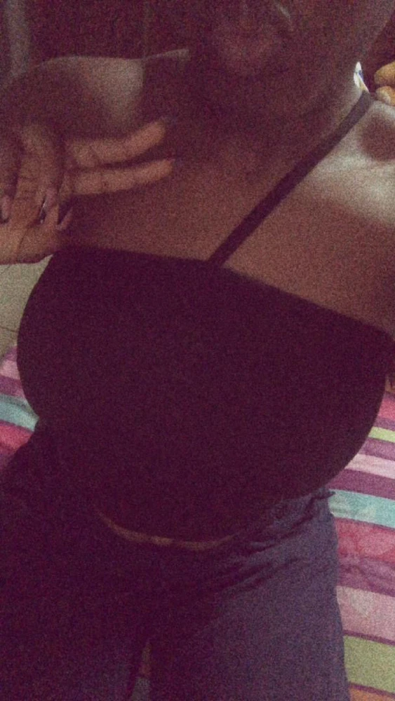 GIF tso los ntawm Samuella