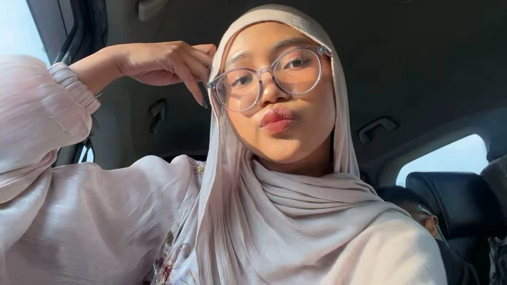 I-upload ni tea ang larawan