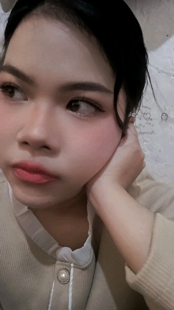 Dinara பதிவேற்றிய GIF