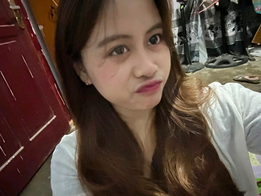 GIF pujat per Celin