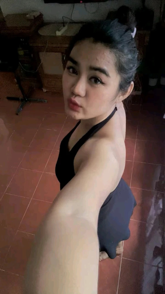 bee tomonidan yuklangan GIF