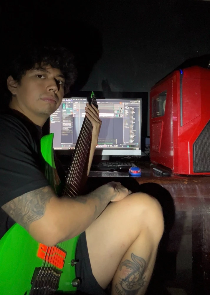 GIF eropgeluede vum Carlos