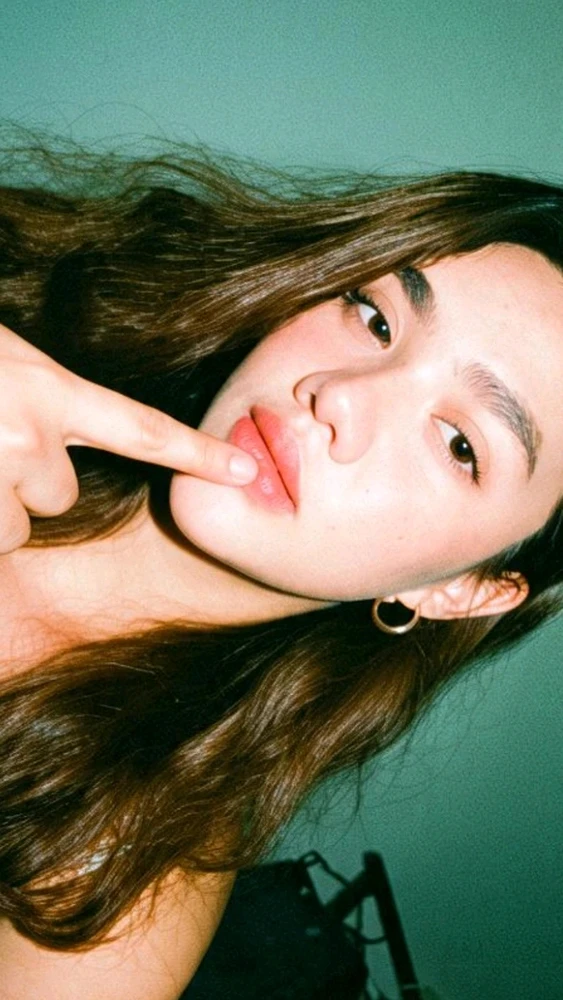 GIF na in-upload ni JD