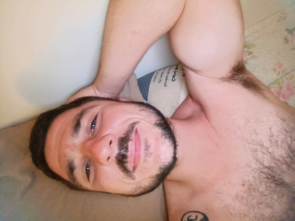 GIF na in-upload ni Filippos