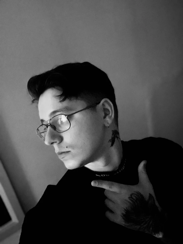 GIF hochgeladen von Djomla