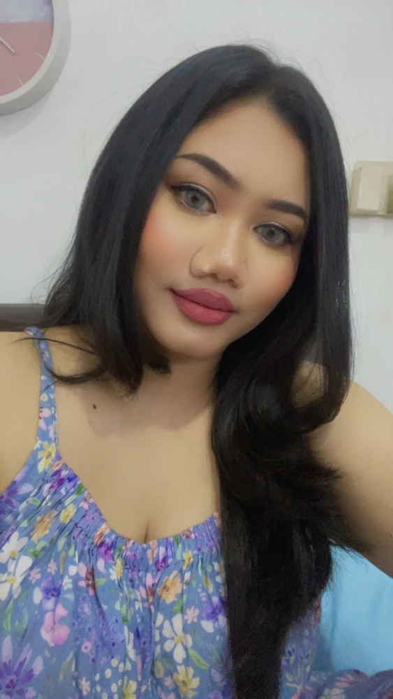 GIF na in-upload ni Faridinah Azzah