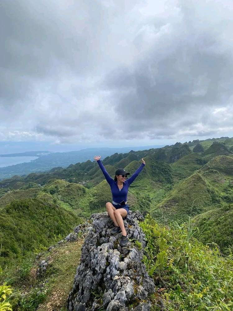 Cebu's version of Chocolate Hills😍⛰️