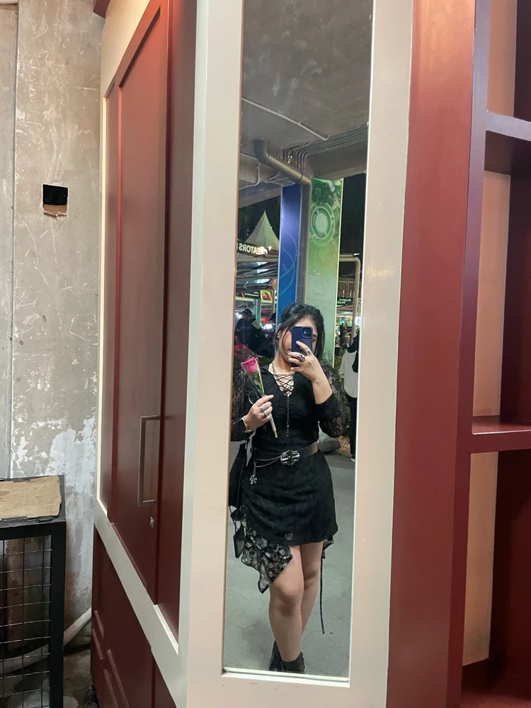 GIF gi-upload ni Gika