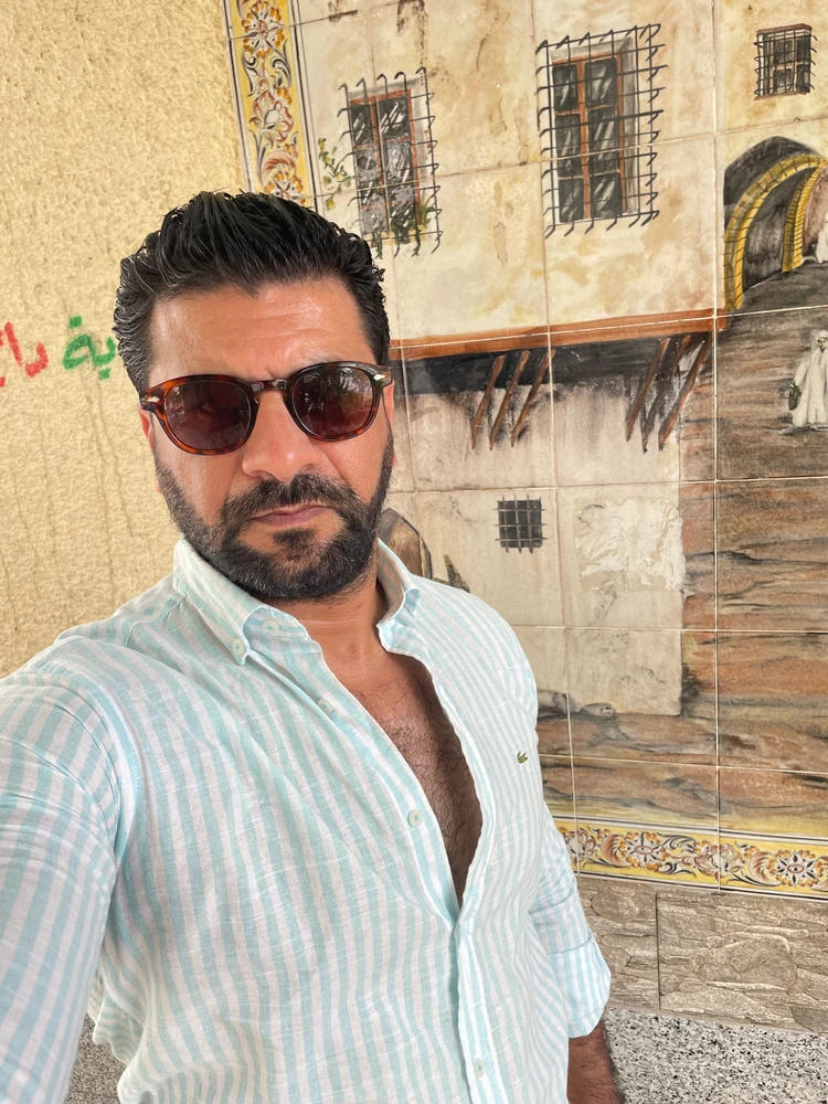 GIF uploaded by Kamel