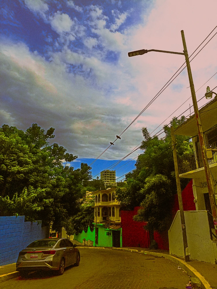 GIF gi-upload ni Luis Flores