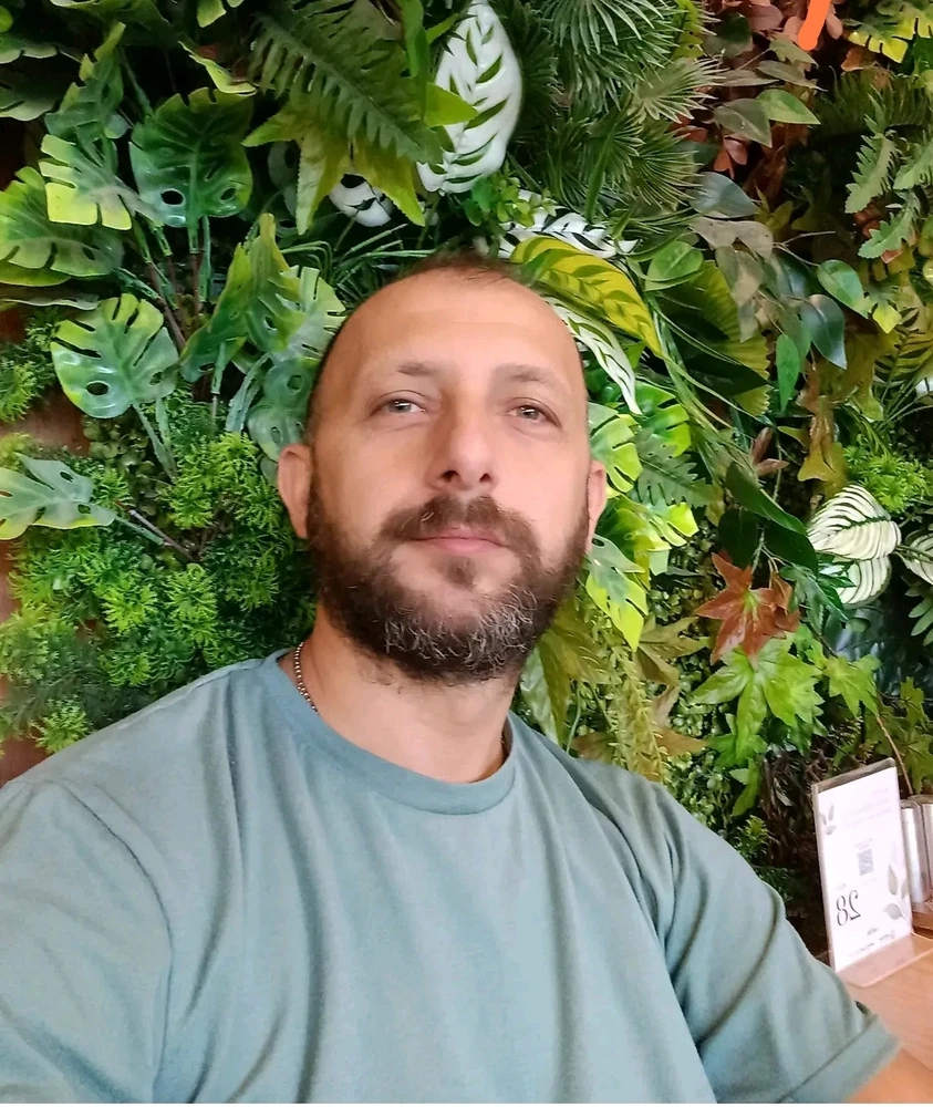 GIF uploaded by Engin