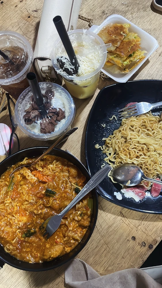 anggi আপলোড করা GIF