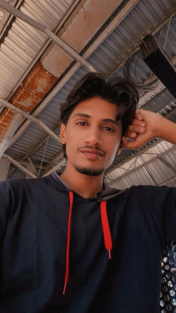 I whakaekea e Shaikh Faizan