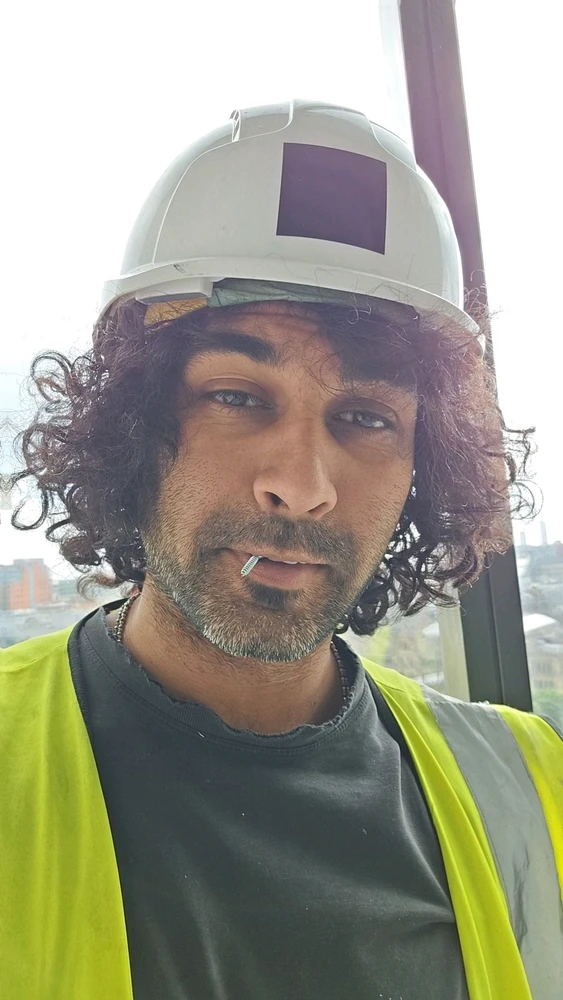 GIF gi-upload ni P