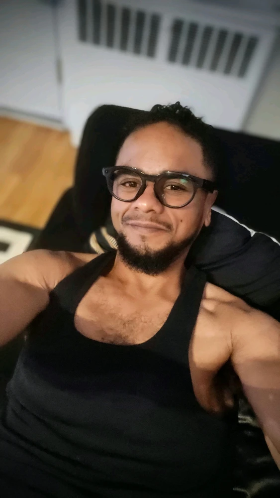 GIF pujat per Aleem