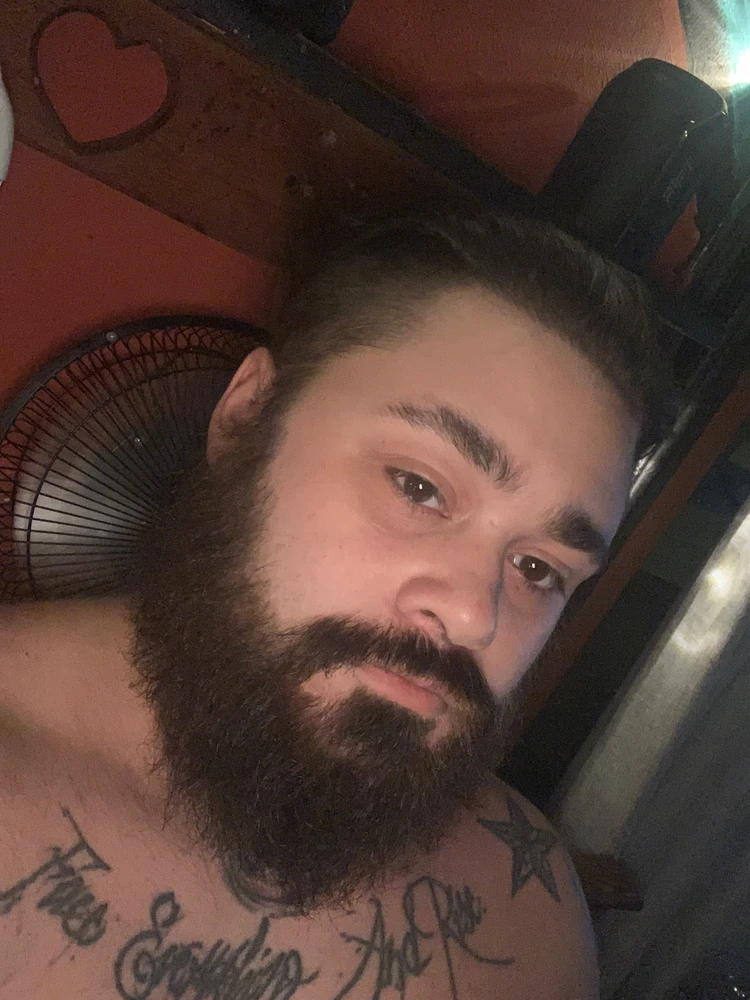 Kyle يوللىغان رەسىم