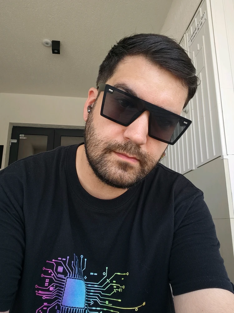 GIF caricata da Bogdan