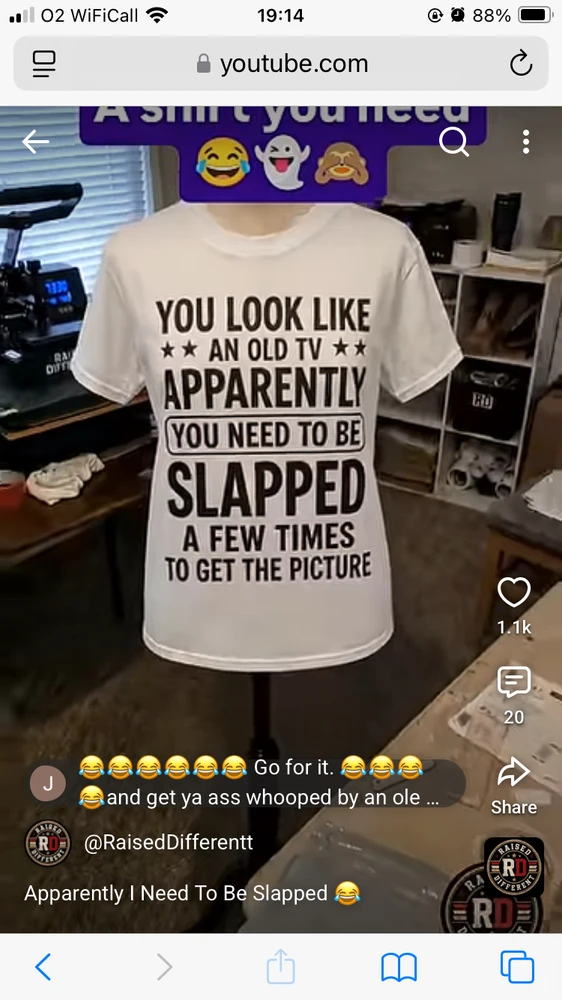 GIF gi-upload ni Leon Allen