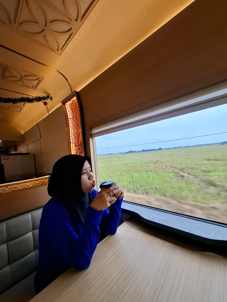 GIF diunggah ku Neng Munseong