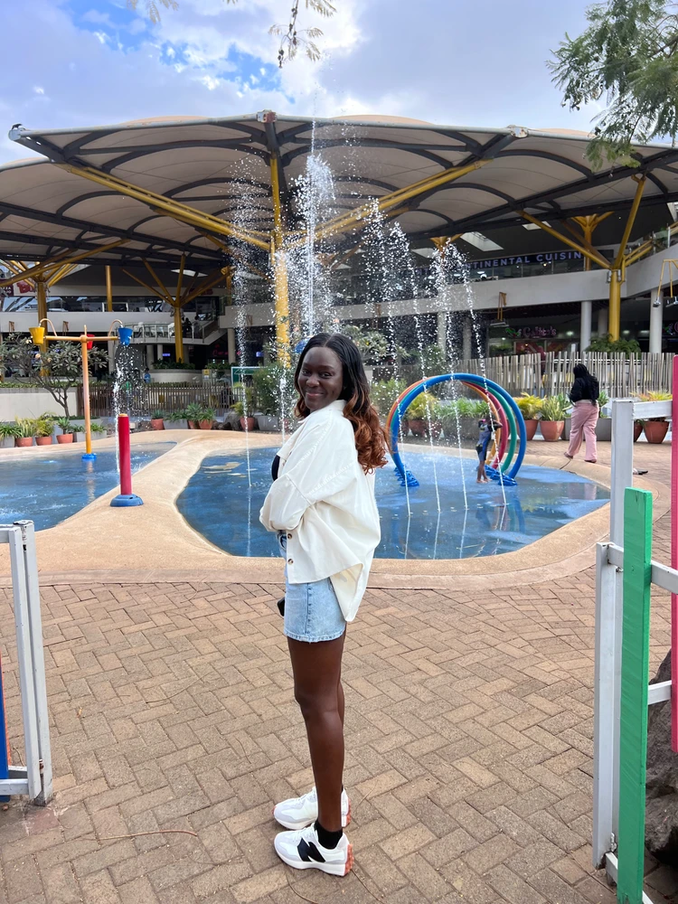 GIF uploaded by Winifred