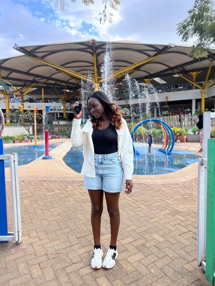 GIF imtella' minn Winifred