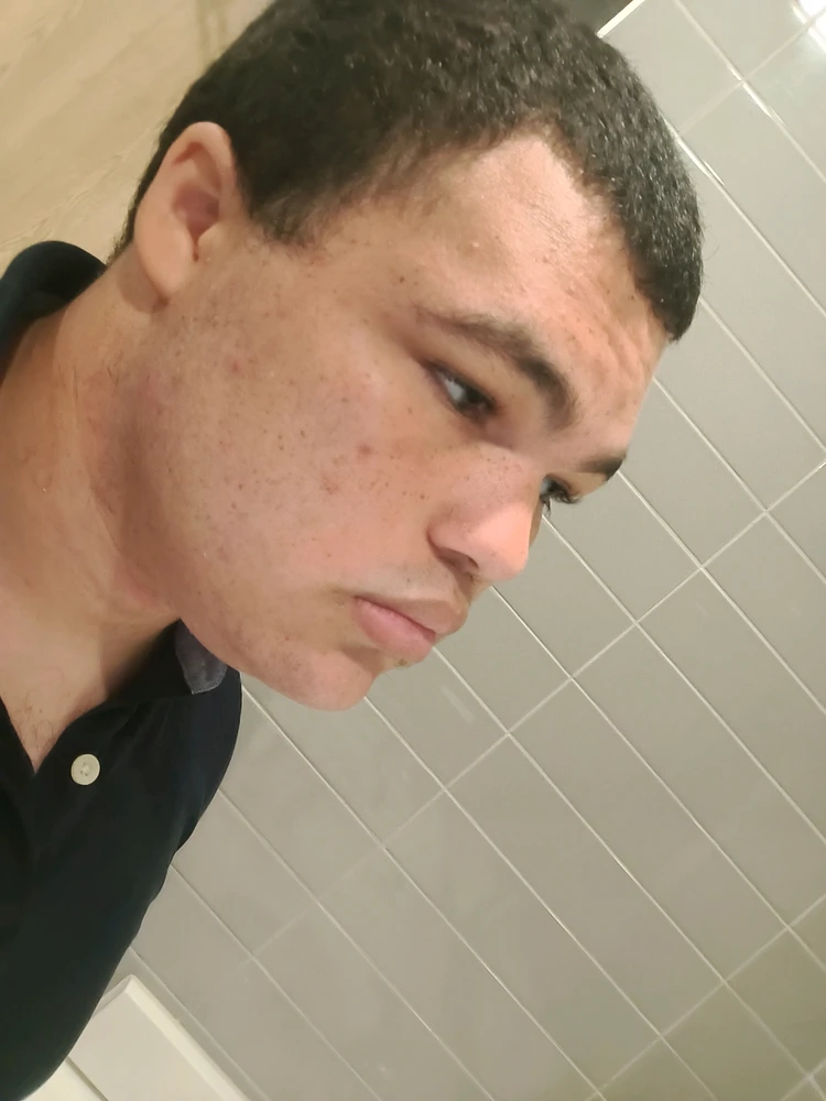 GIF nahrál Dee