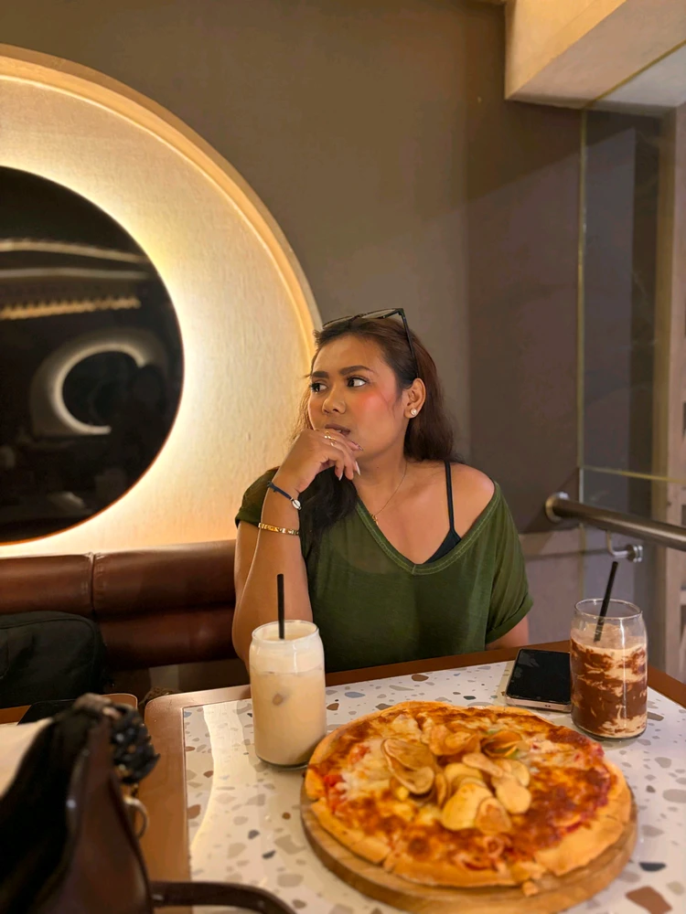 GIF diunggah oleh Dellan