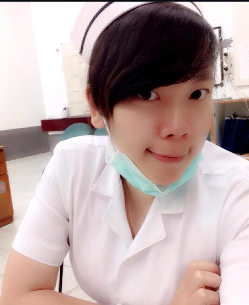 GIF uploaded by Deasy