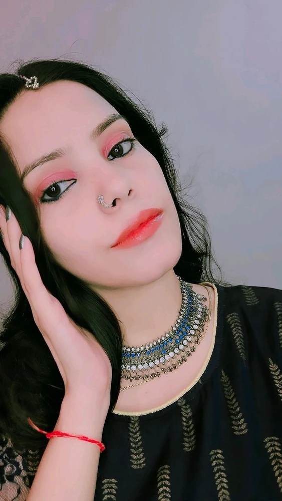 GIF uploaded by Suvi