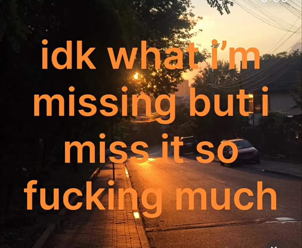 GIF yaikidwa ndi Sunn,