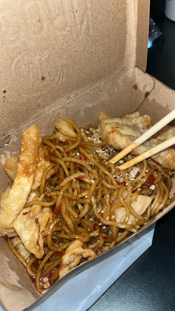 GIF uploaded by Hei