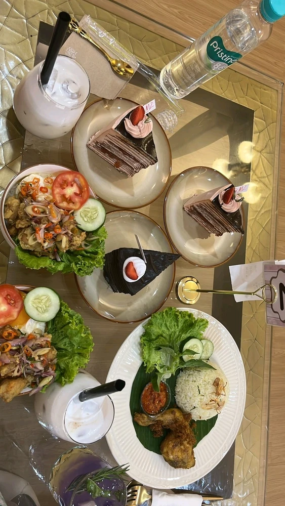 Fii 上傳的 GIF